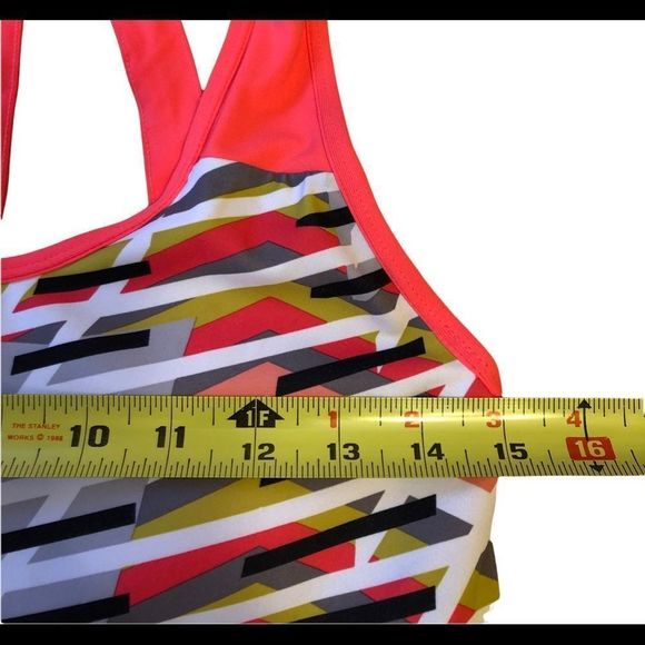 Fabletics Zion Athletic Tank Top EUC - Picture 5 of 10